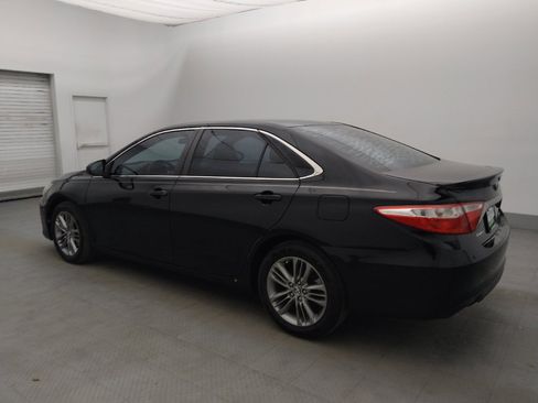 Used 2016 Toyota Camry SE FWD image 3