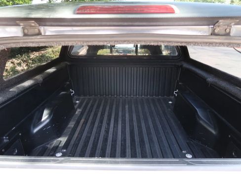 Used 2015 Toyota Tacoma 2WD Access Cab w/ Convenience Package image 13