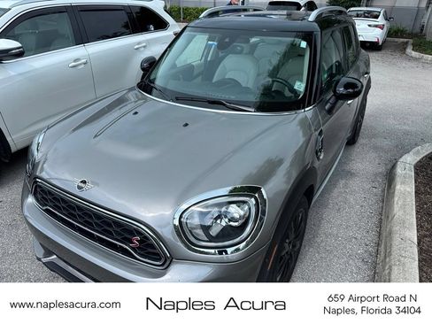 Used 2019 MINI Cooper Countryman S w/ Driver Assistance Package FWD image 1