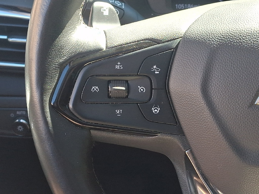 Used 2023 Chevrolet Bolt EUV Premier w/ Sun & Sound Package FWD image 22