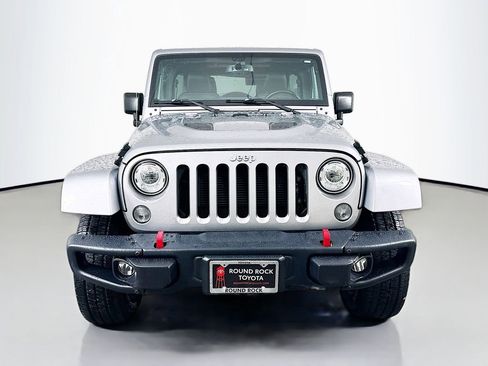 Used 2017 Jeep Wrangler Unlimited Rubicon image 2