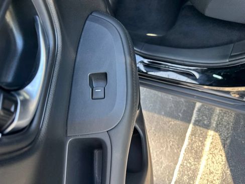 Certified 2026 Honda HR-V LX image 13