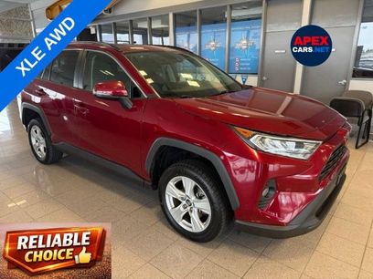 Used 2019 Toyota RAV4 XLE w/ All Weather Liner Package