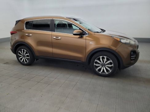 Used 2017 Kia Sportage EX w/ EX Technology Package AWD/4WD image 11