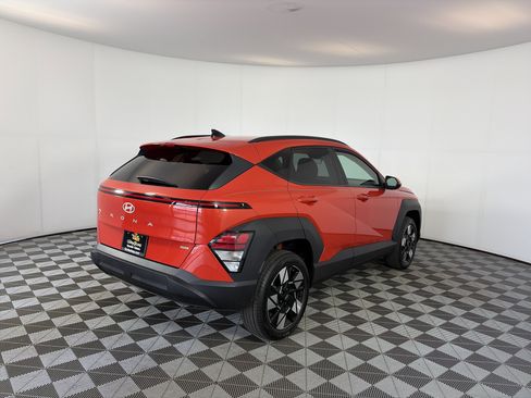 Used 2025 Hyundai Kona SEL AWD/4WD image 10