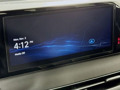 Used 2024 Hyundai Palisade Limited image 17