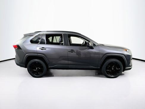 Used 2021 Toyota RAV4 LE w/ Carpet Mat Package (TMS) AWD/4WD image 4