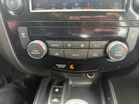 Used 2019 Nissan Rogue Sport SL AWD/4WD image 26
