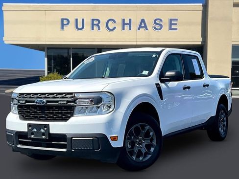 Used 2024 Ford Maverick XLT FWD image 3