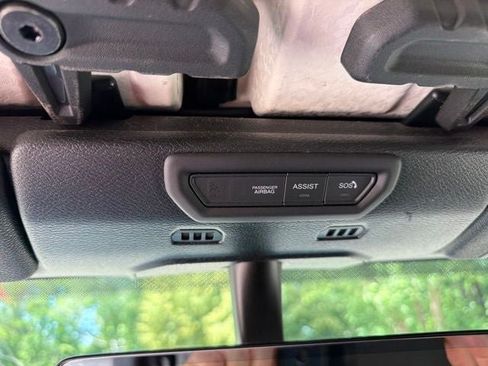 Used 2021 Jeep Gladiator Rubicon AWD/4WD image 19