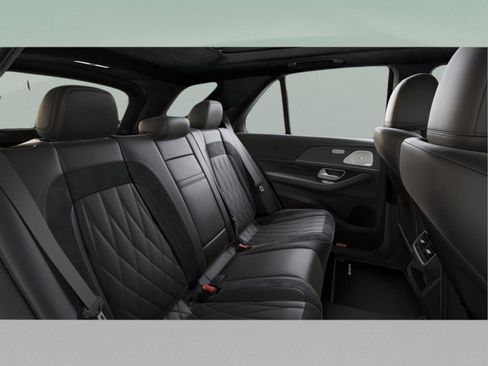 New 2026 Mercedes-Benz GLE 63 AMG S image 6