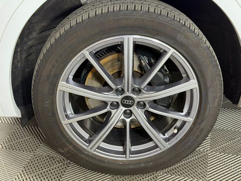 Certified 2024 Audi SQ5 Premium Plus AWD/4WD image 12