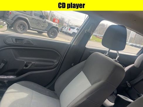 Used 2016 Ford Fiesta S image 6