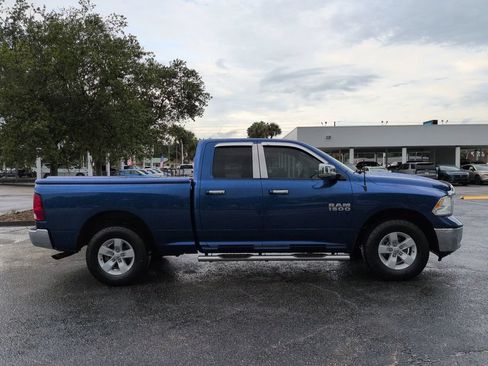 Used 2018 RAM 1500 Classic SLT AWD/4WD image 3