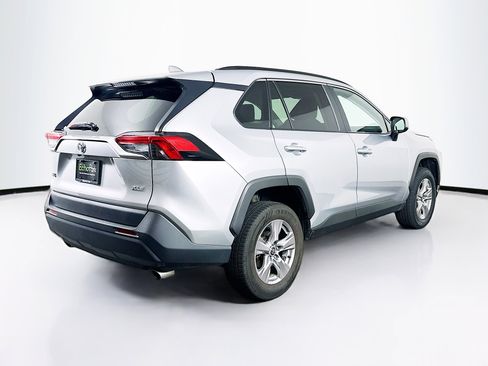 Used 2025 Toyota RAV4 XLE FWD image 9