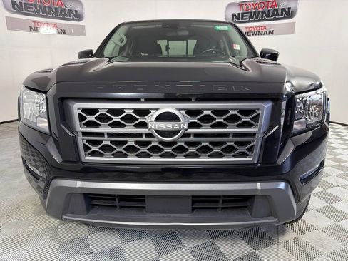Used 2024 Nissan Frontier SV w/ SV Convenience Package RWD image 8