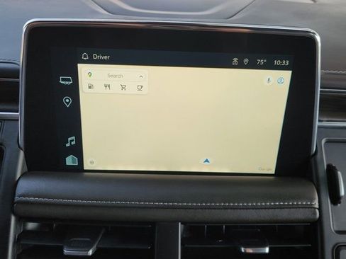 Used 2022 Chevrolet Tahoe Z71 w/ Luxury Package image 5