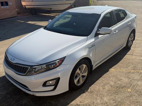 Used 2016 Kia Optima Hybrid FWD image 2