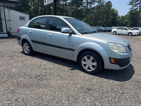 Used 2006 Kia Rio Sedan image 5
