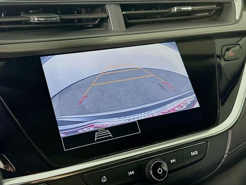 Used 2023 Buick Encore GX Select image 10