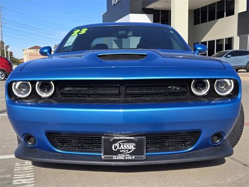 Used 2023 Dodge Challenger R/T w/ Blacktop Package image 2