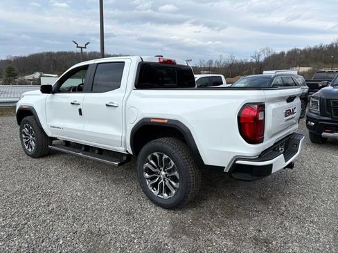 New 2026 GMC Canyon Denali AWD/4WD image 3
