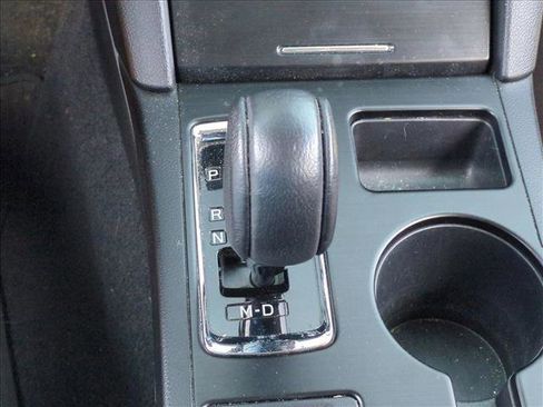 Used 2018 Subaru Outback 2.5i Touring image 10