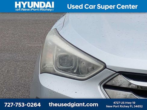 Used 2016 Hyundai Santa Fe Sport w/ Option Group 02 FWD image 9