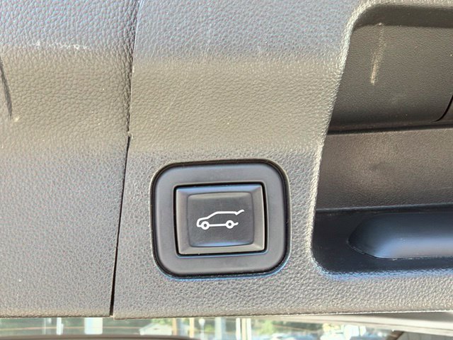 Used 2023 GMC Acadia AT4 w/ Preferred Package AWD/4WD image 28