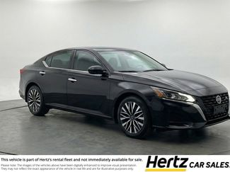 Used 2025 Nissan Altima 2.5 SV video 1