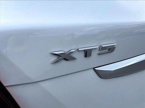 Used 2021 Cadillac XT5 Luxury FWD image 30