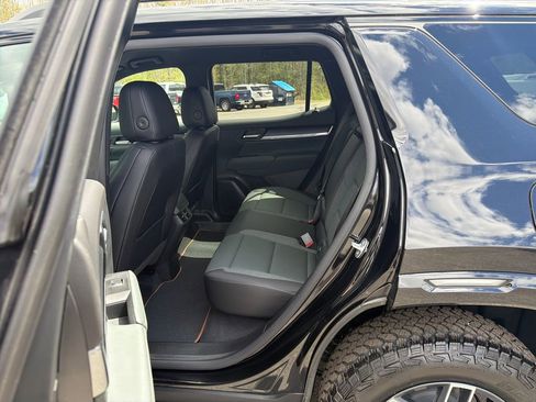 New 2026 GMC Terrain AT4 w/ Convenience Package III AWD/4WD image 22