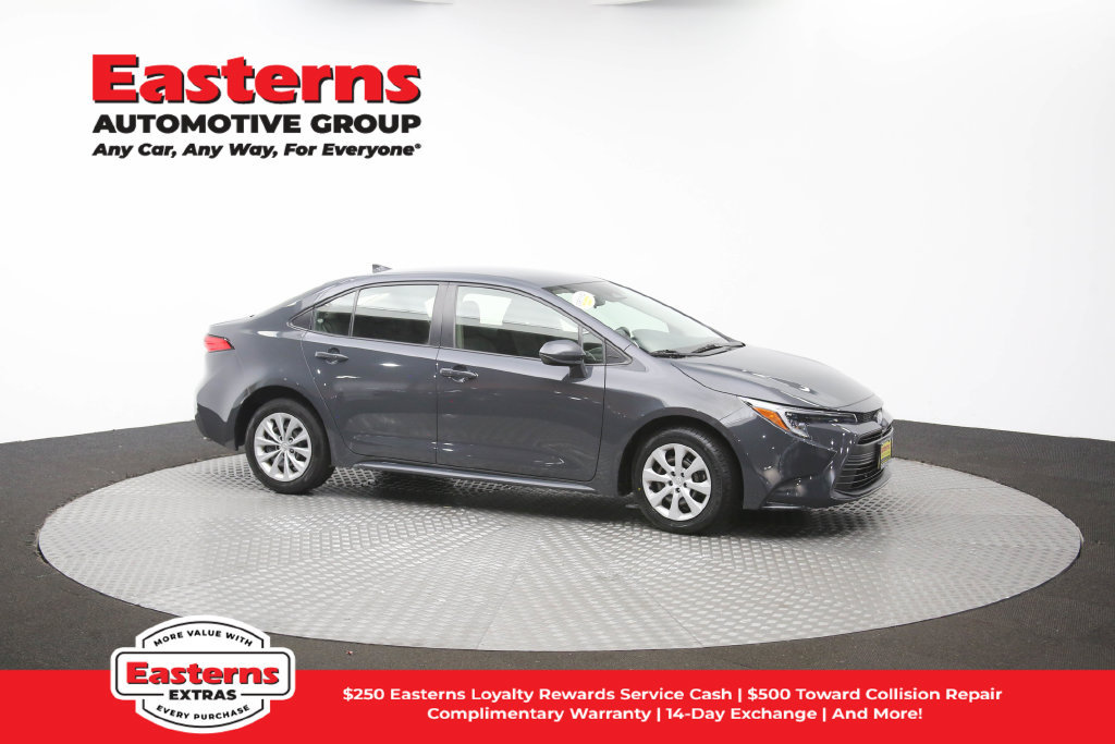 Used 2023 Toyota Corolla LE FWD image 46