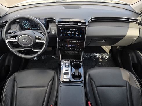 Used 2024 Hyundai Tucson Limited image 11