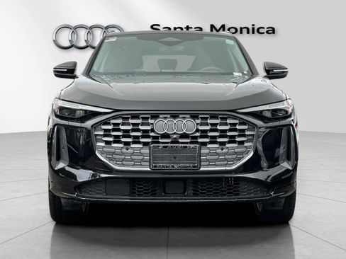 New 2025 Audi Q5 Premium image 10