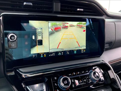 Used 2023 GMC Sierra 1500 AT4 image 27