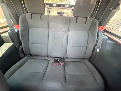 Used 2020 Jeep Wrangler Sport AWD/4WD image 18