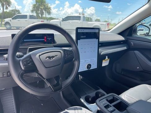 New 2025 Ford Mustang Mach-E Premium image 14