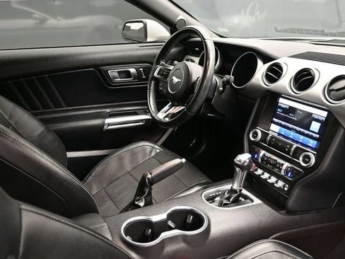 Used 2019 Ford Mustang GT Premium RWD image 15