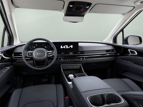 New 2026 Kia Carnival SX Prestige FWD image 9