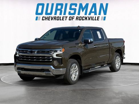 Used 2023 Chevrolet Silverado 1500 LTZ w/ LTZ Premium Package AWD/4WD image 2