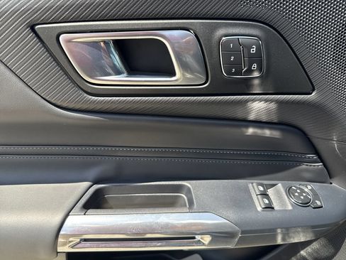 Used 2025 Ford Mustang GT Premium RWD image 11
