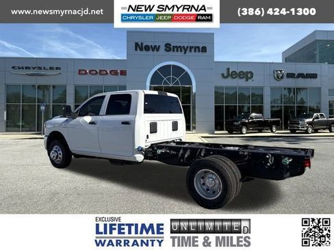 New 2026 RAM 3500 Tradesman w/ Chrome Appearance Group image 5
