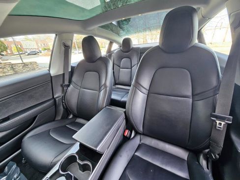 Used 2018 Tesla Model 3 Long Range image 35