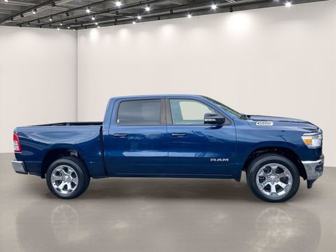 Used 2022 RAM 1500 Big Horn AWD/4WD image 8