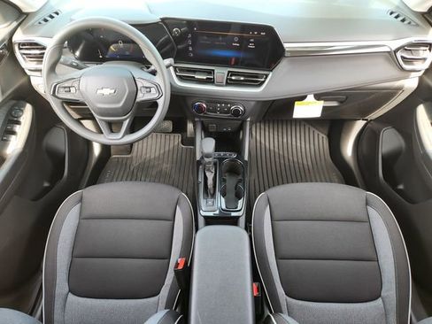 New 2026 Chevrolet TrailBlazer LS w/ LS Convenience Package FWD image 18