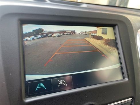 Used 2018 Chevrolet Equinox LT image 26