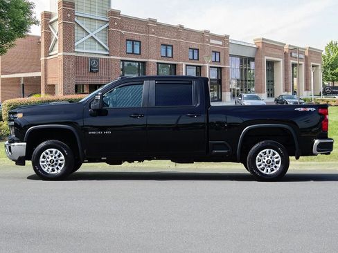 Used 2025 Chevrolet Silverado 2500 LT w/ All Star Edition AWD/4WD image 8