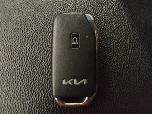 Used 2023 Kia Forte GT-Line w/ GT-Line Premium Package FWD image 32