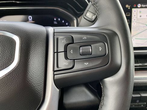 Used 2025 GMC Sierra 1500 SLT AWD/4WD image 21